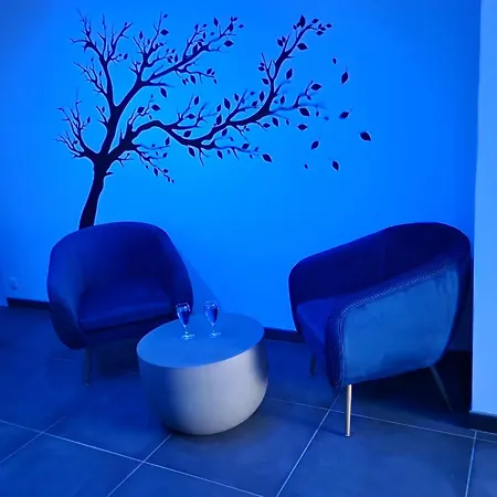 Nuit Blanche Normandie Hodinový hotel *